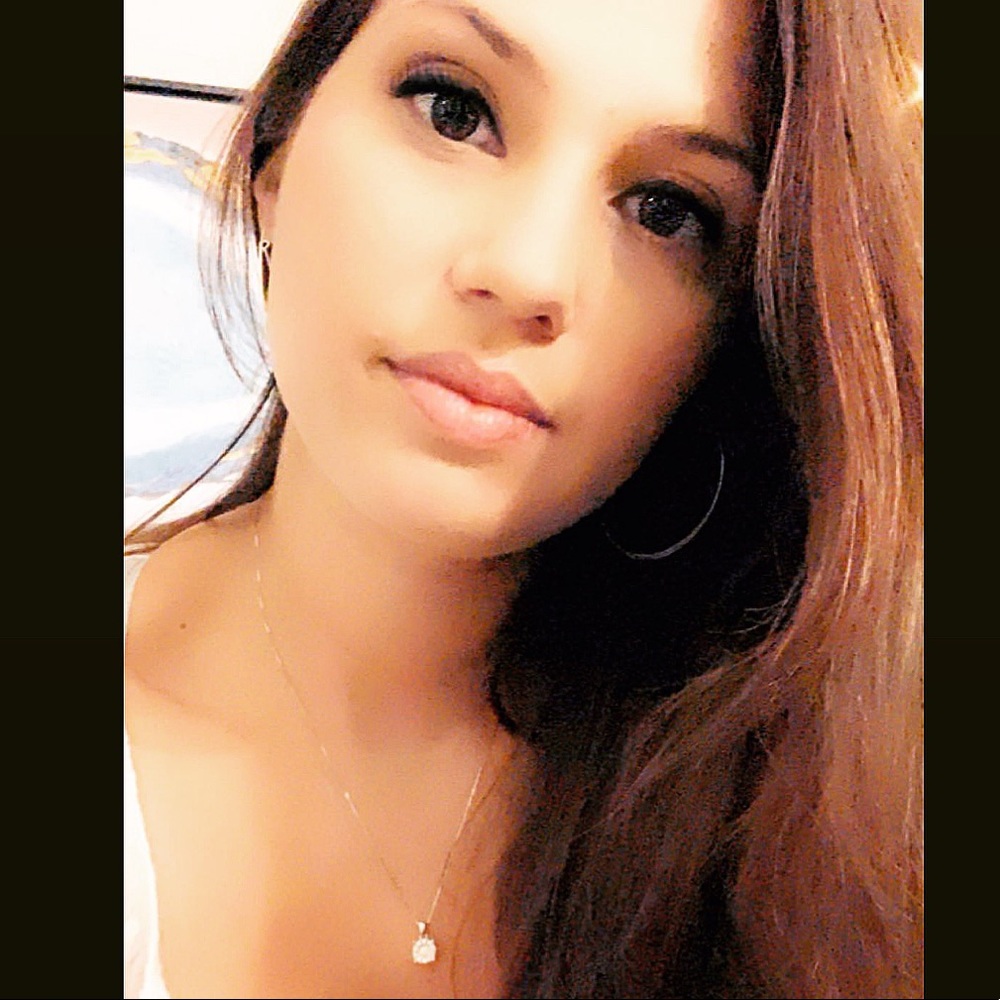 Meet your Posher, Breanne